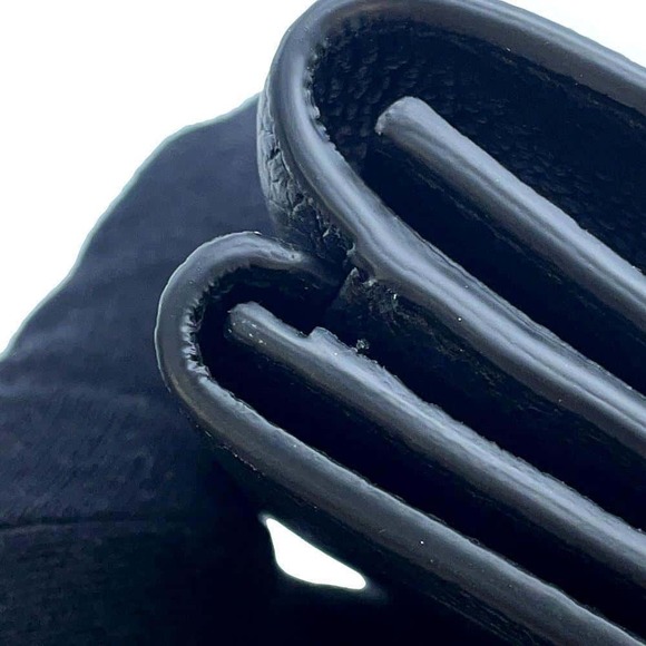 Gucci Logo Mini Embossed Trifold Compact Wallet Black - Picture 8 of 9